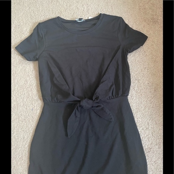Express black tie waist dress Size XSmall - Picture 5 of 10